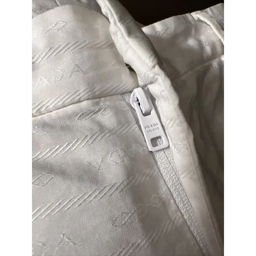 Prada White Logo Shorts - Men’s Size 50 Italian - EUC - AUTHENTIC - Picture 13 of 16